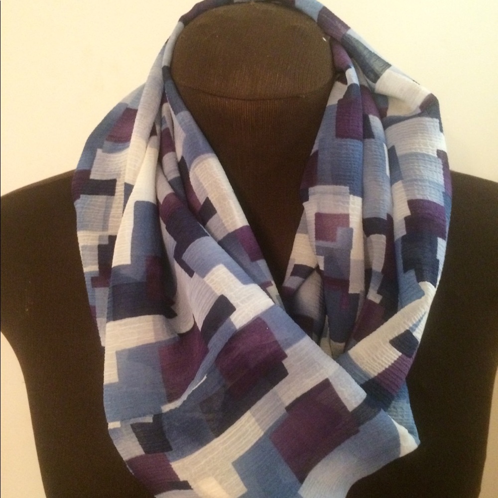 Handmade Abstract Design Blue Infinity Scarf